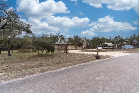 2551 Spring Valley Drive Dripping Springs TX 78620