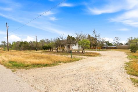 112 Chihuahua Drive Del Valle TX 78617