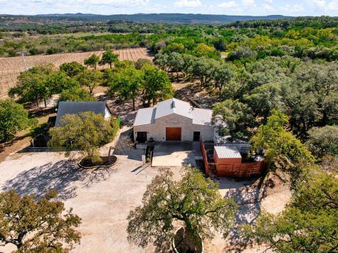 25711 Hamilton Pool Road Round Mountain TX 78663