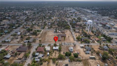 315 E Bexar Street Crystal City TX 78839