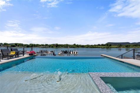 3208 River Oaks Drive Kingsland TX 78639