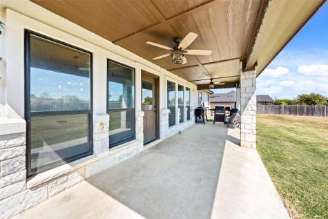 1052 Parkview Drive Way Salado TX 76571