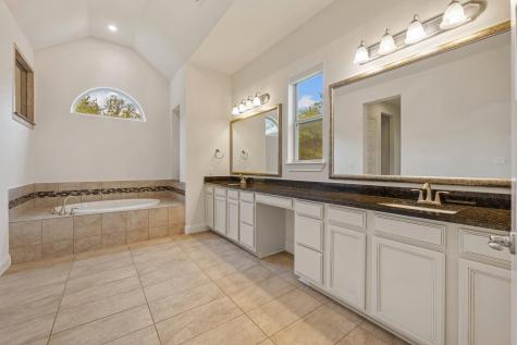 9733 Avion Cove Dripping Springs TX 78620