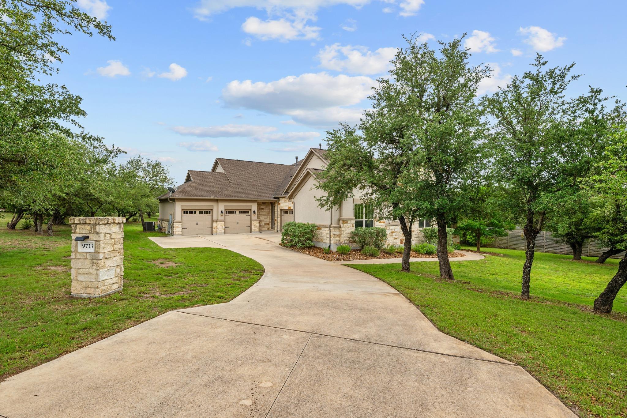 9733 Avion Cove Dripping Springs TX 78620