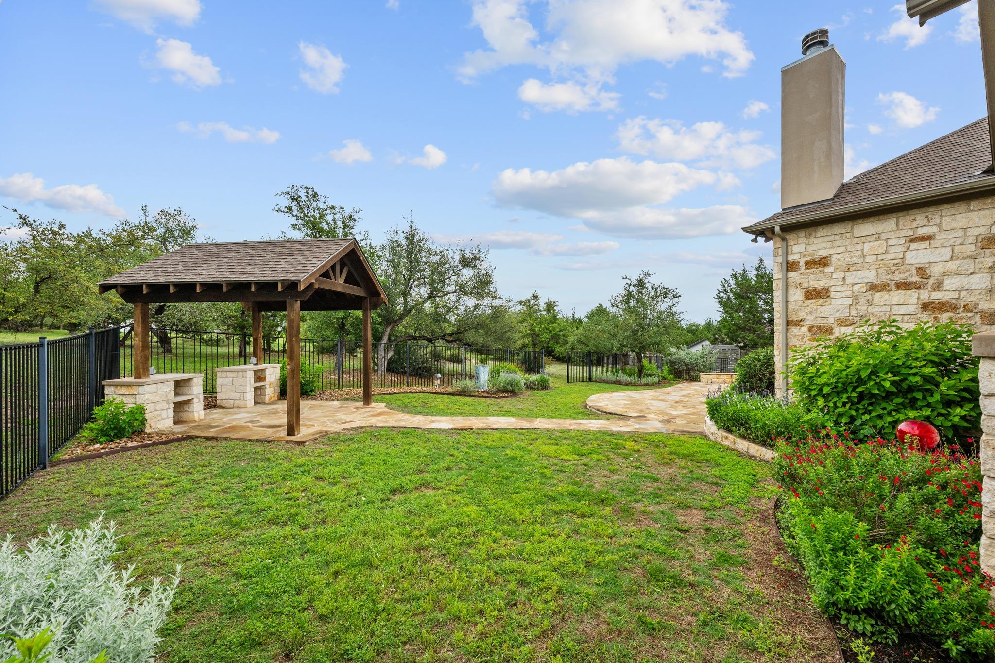 9733 Avion Cove Dripping Springs TX 78620