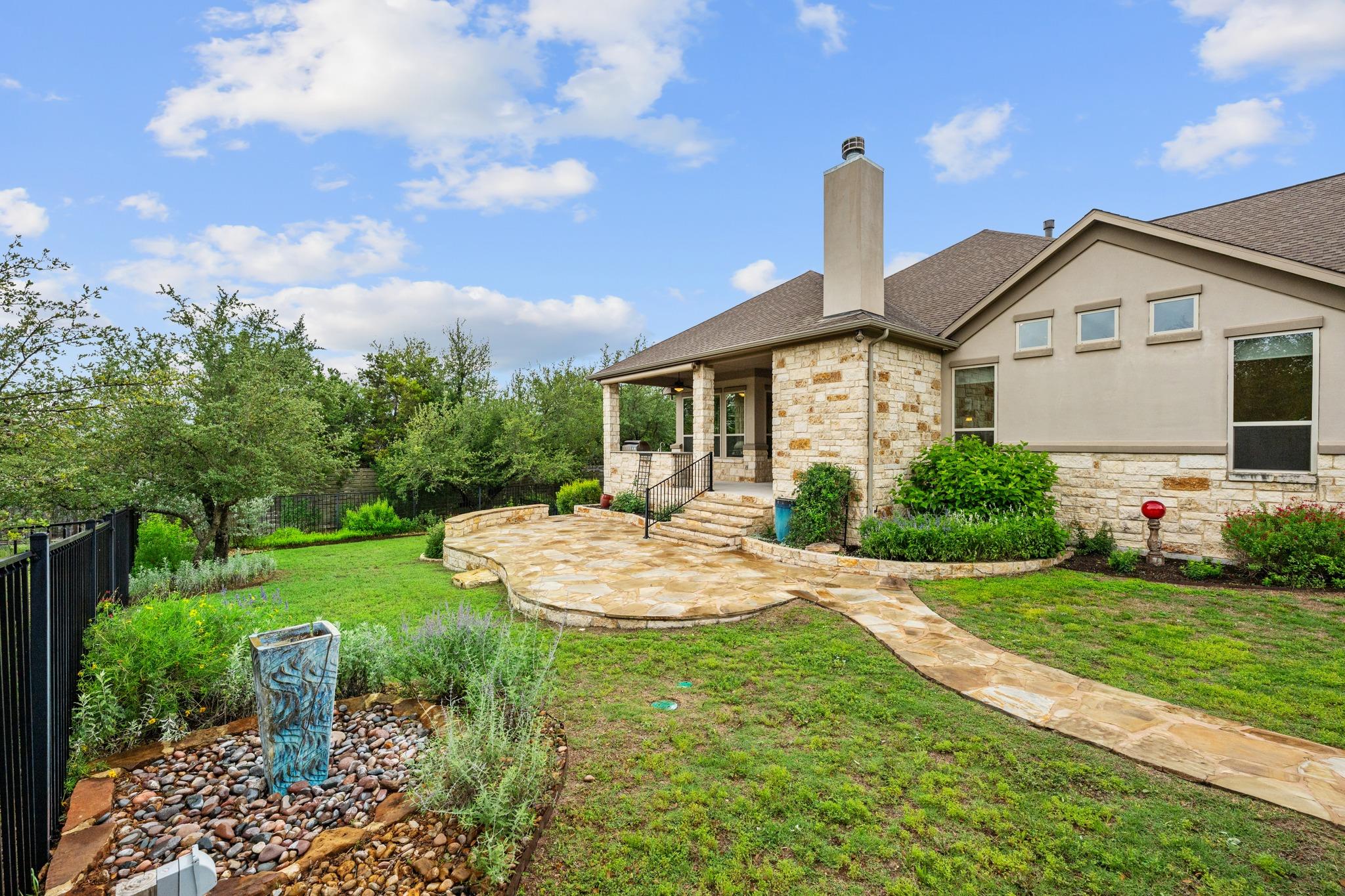 9733 Avion Cove Dripping Springs TX 78620