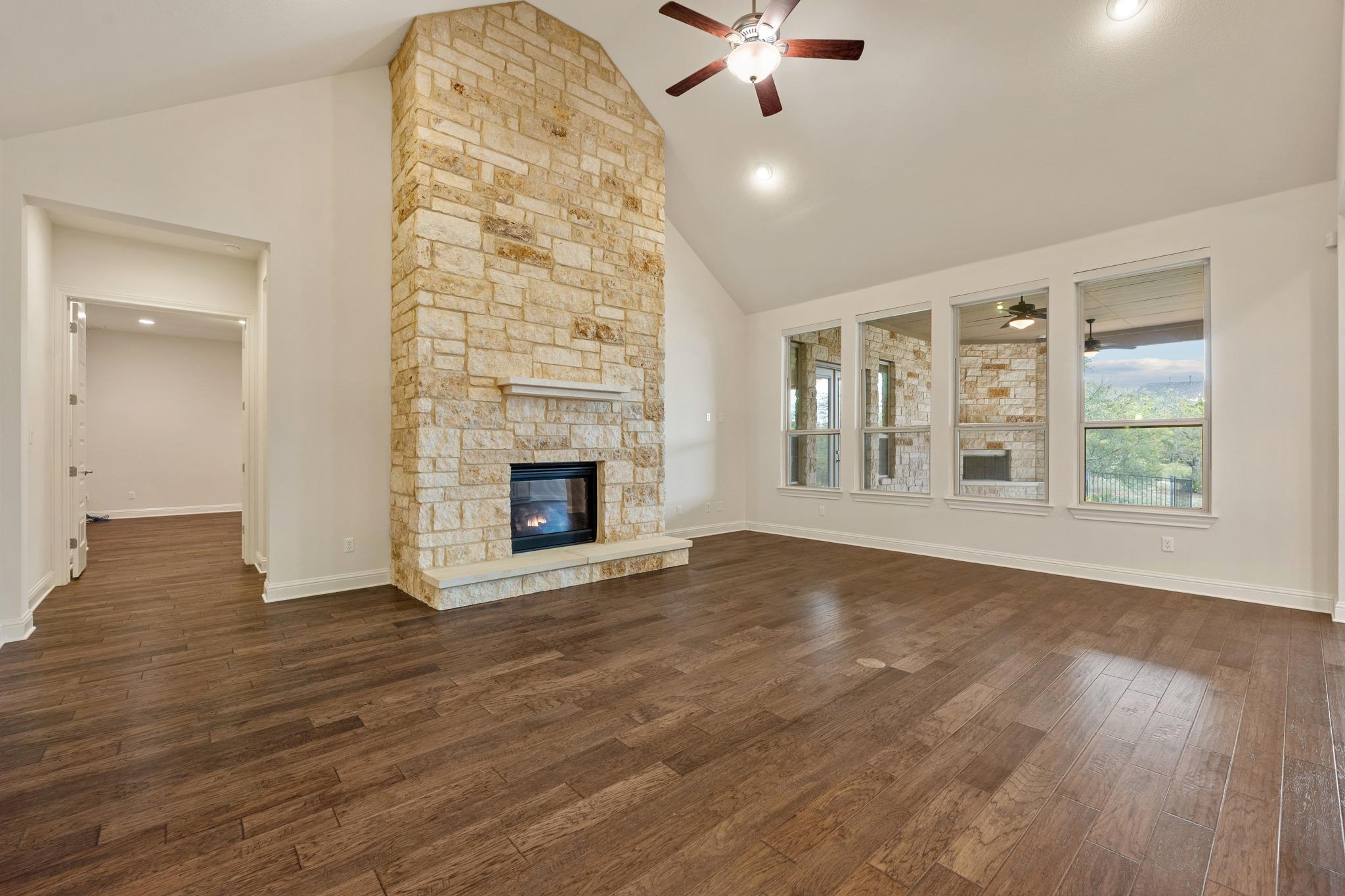 9733 Avion Cove Dripping Springs TX 78620