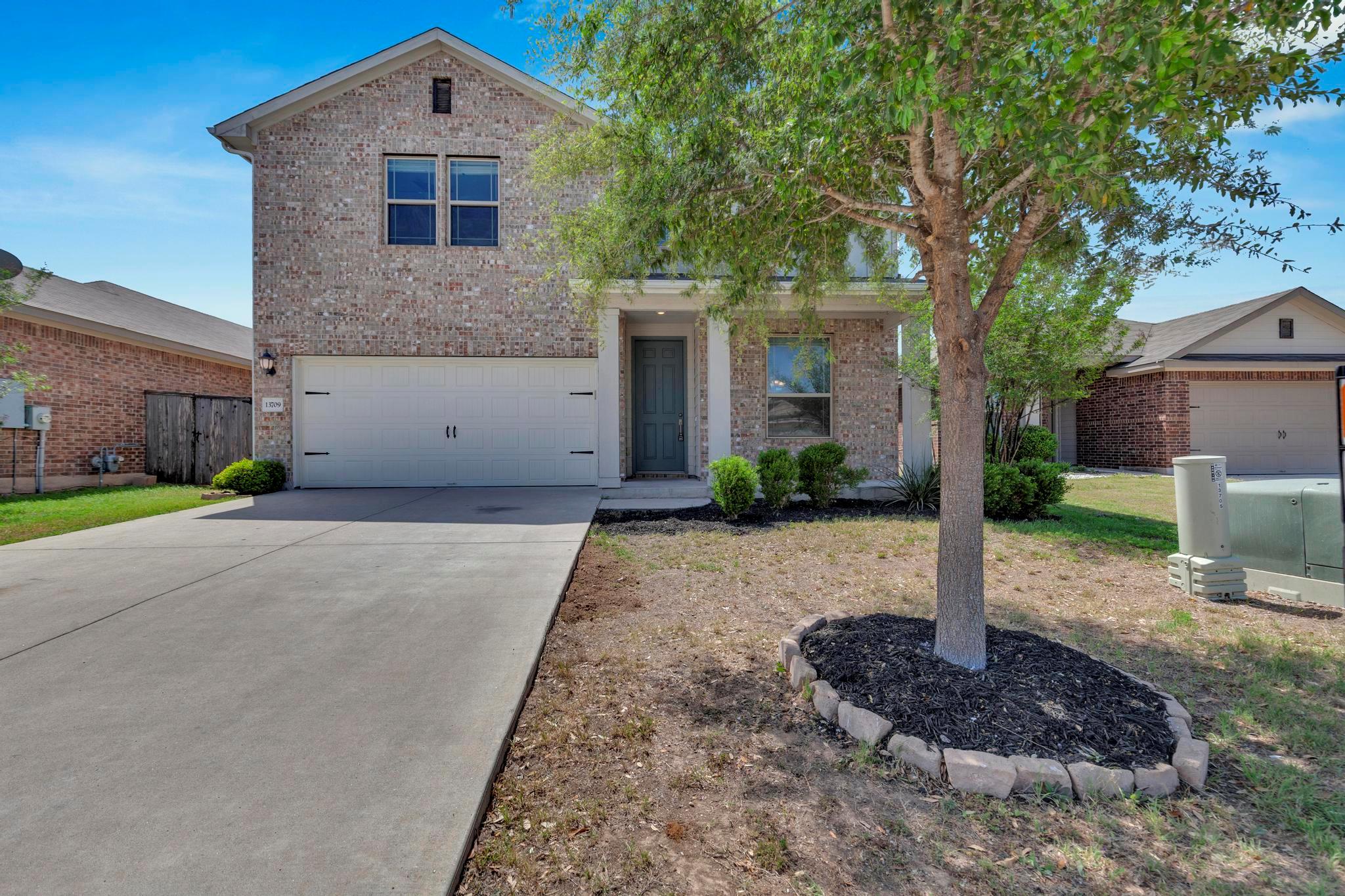 13709 Fallsprings Way Manor TX 78653