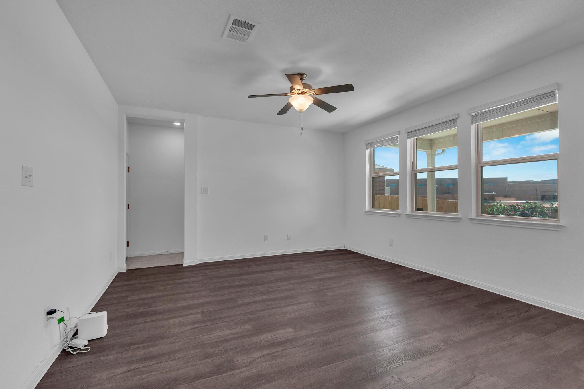 13709 Fallsprings Way Manor TX 78653