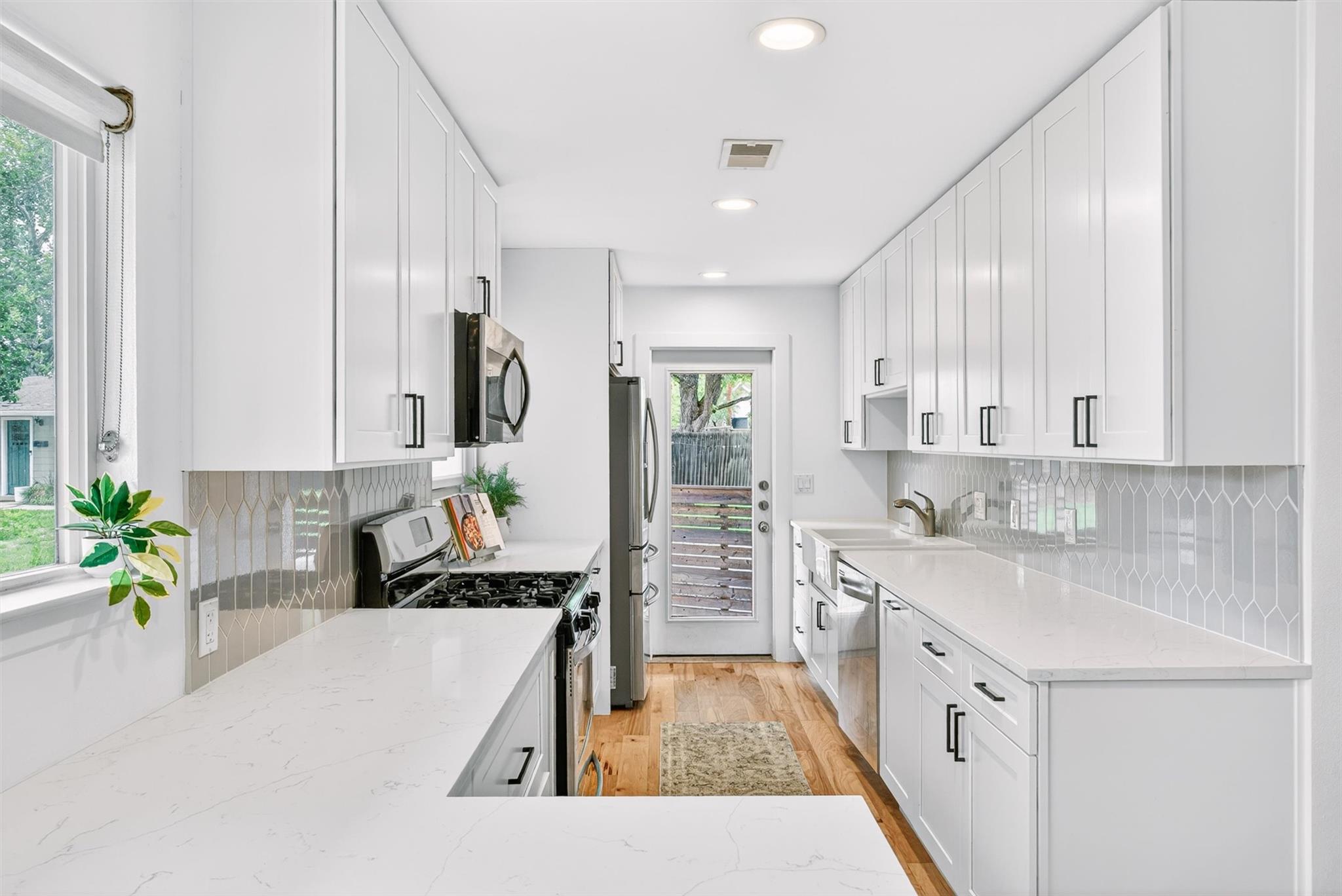 3005 Birdwood Circle Austin TX 78704
