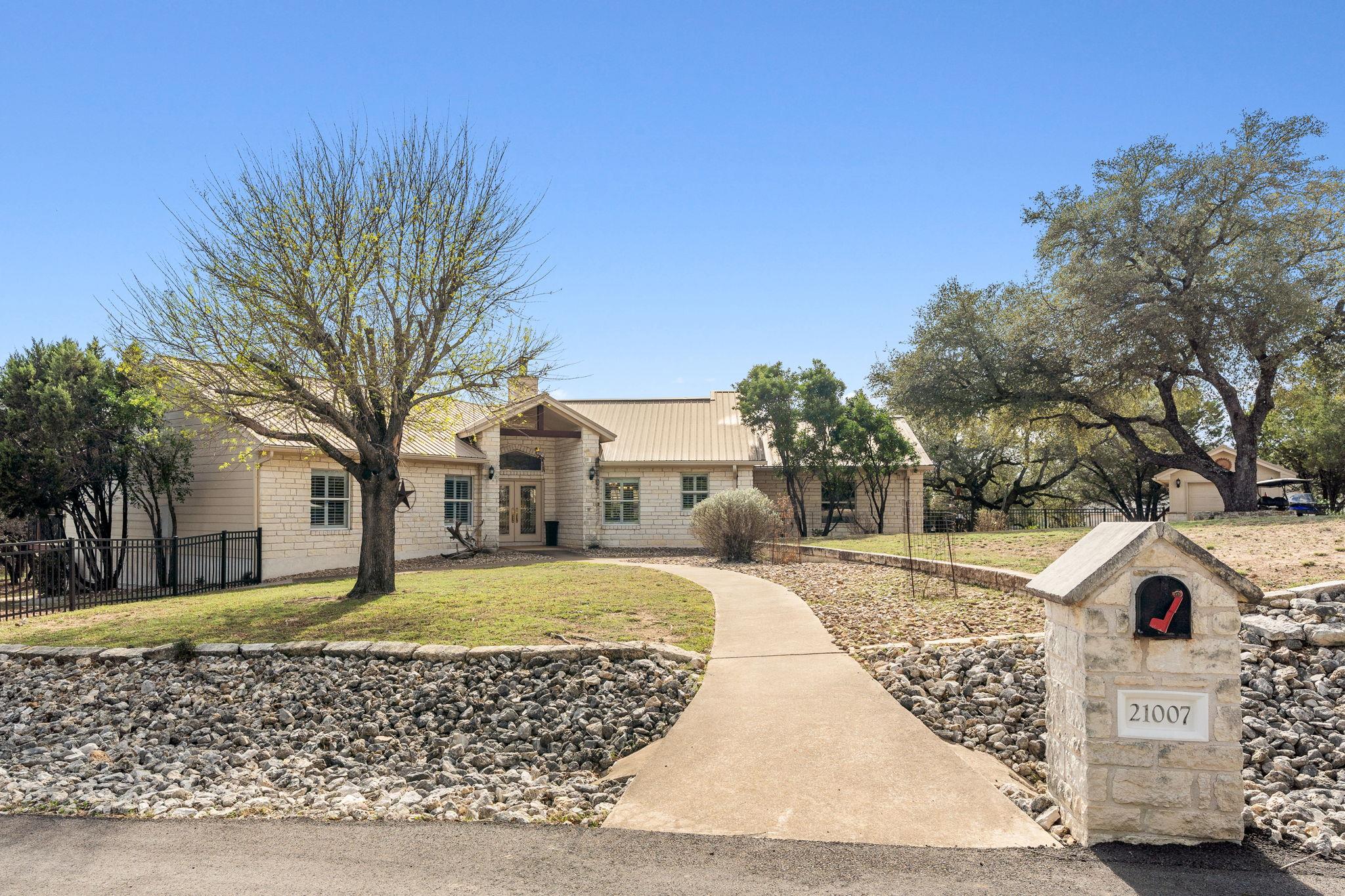 21007 Newhaven Cove Lago Vista TX 78645