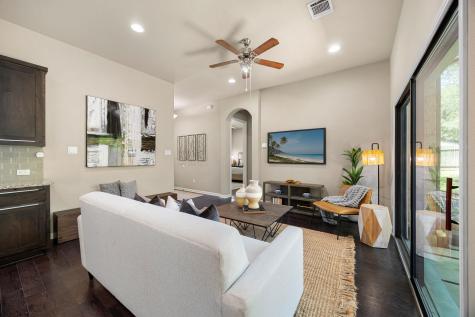 6916 Barstow Court Austin TX 78749