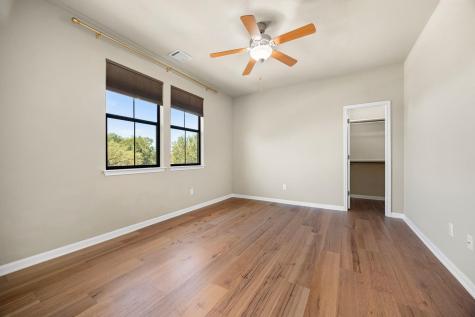 6916 Barstow Court Austin TX 78749