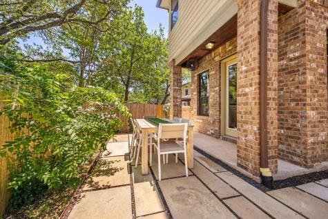 6916 Barstow Court Austin TX 78749