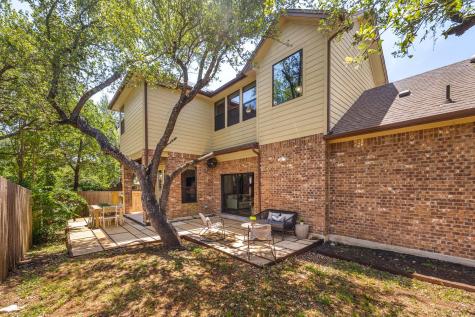 6916 Barstow Court Austin TX 78749