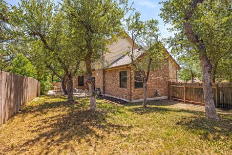 6916 Barstow Court Austin TX 78749
