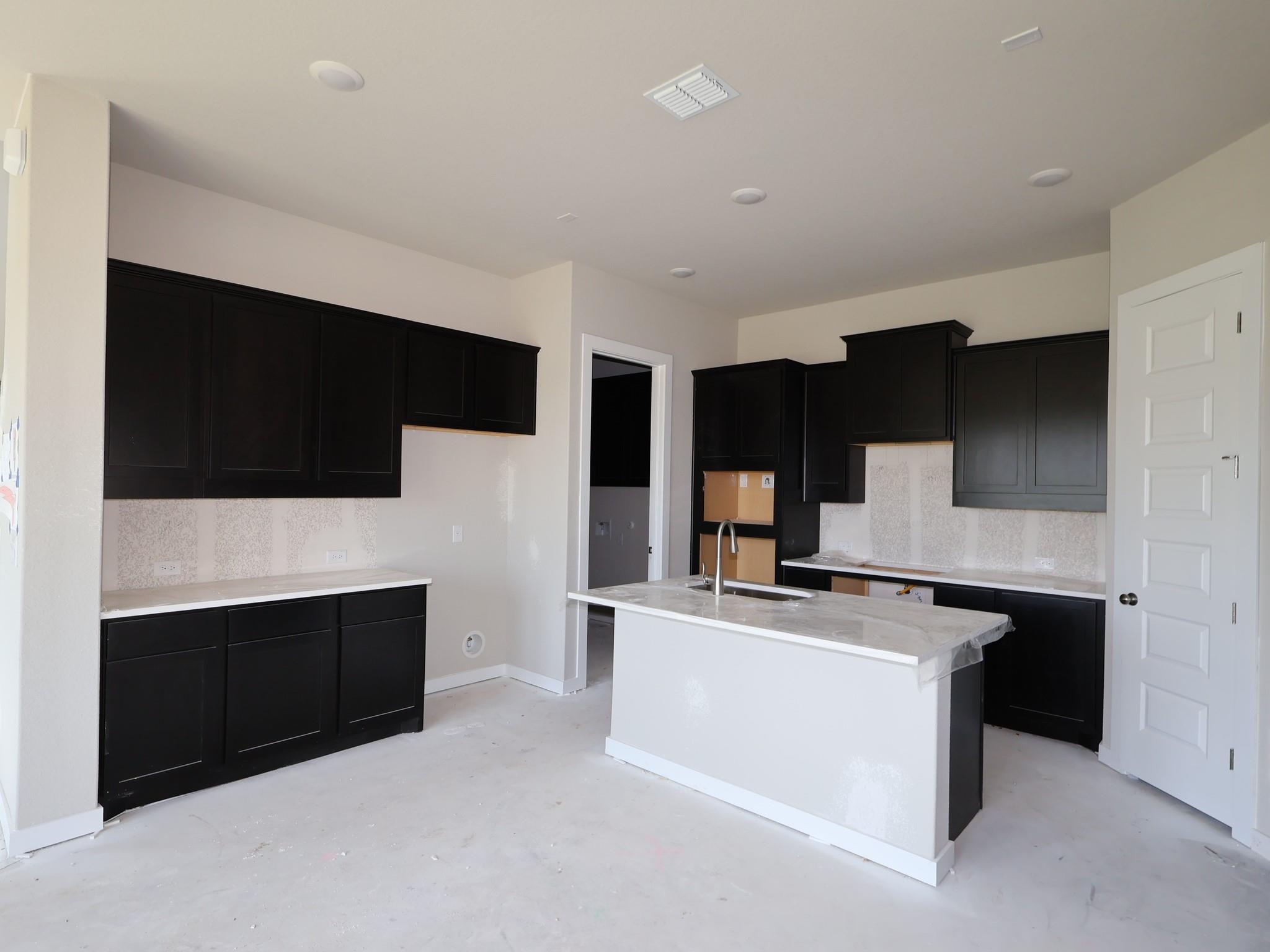 2233 Spokane Drive Leander TX 78641