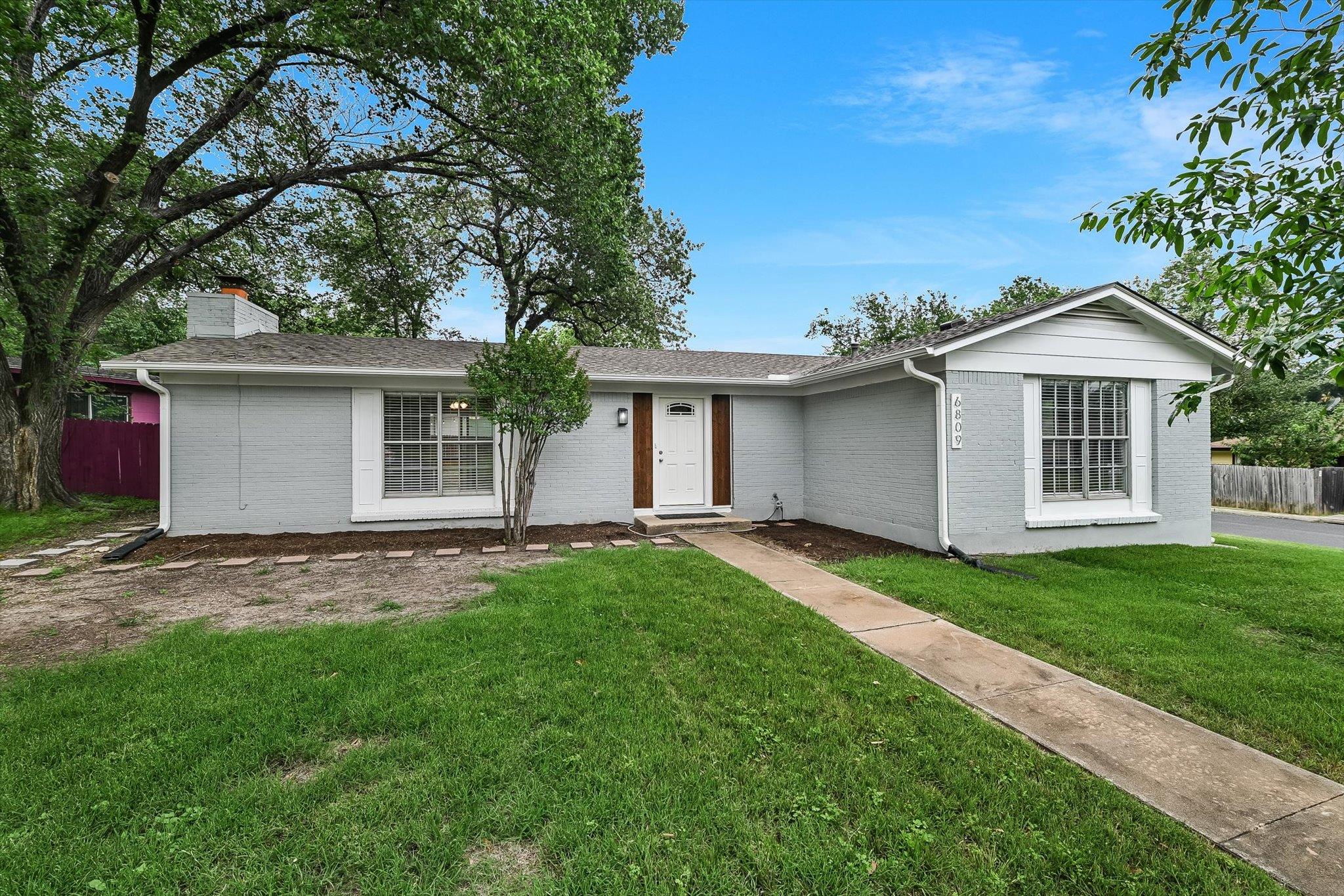 6809 Hanover Lane Austin TX 78723