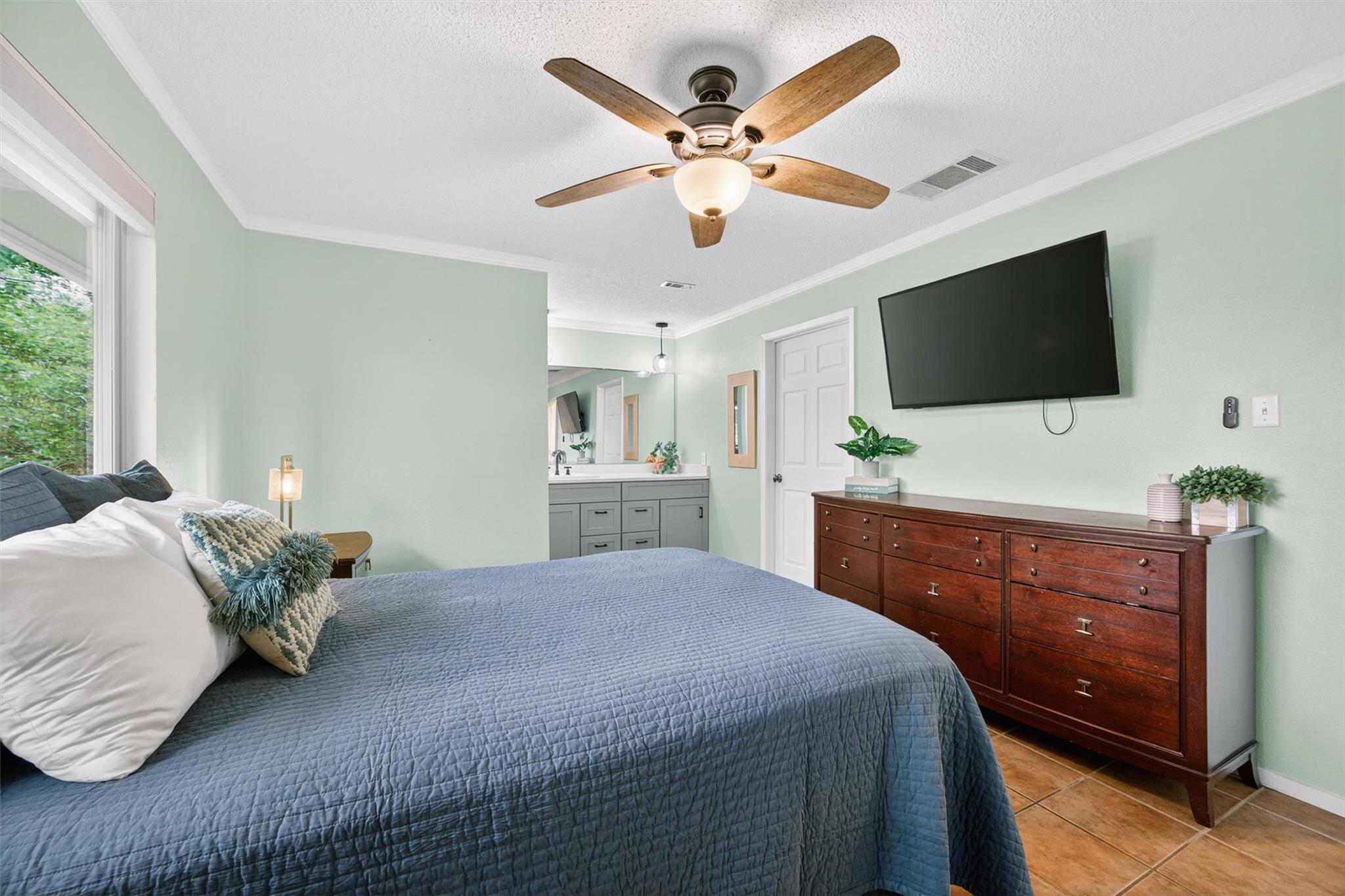 2005 Scofield Lane Austin TX 78727