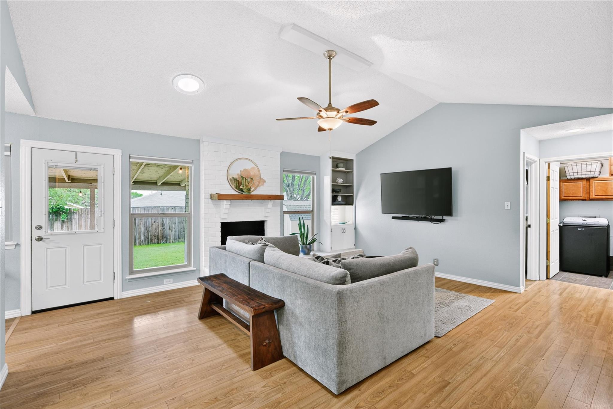 2005 Scofield Lane Austin TX 78727