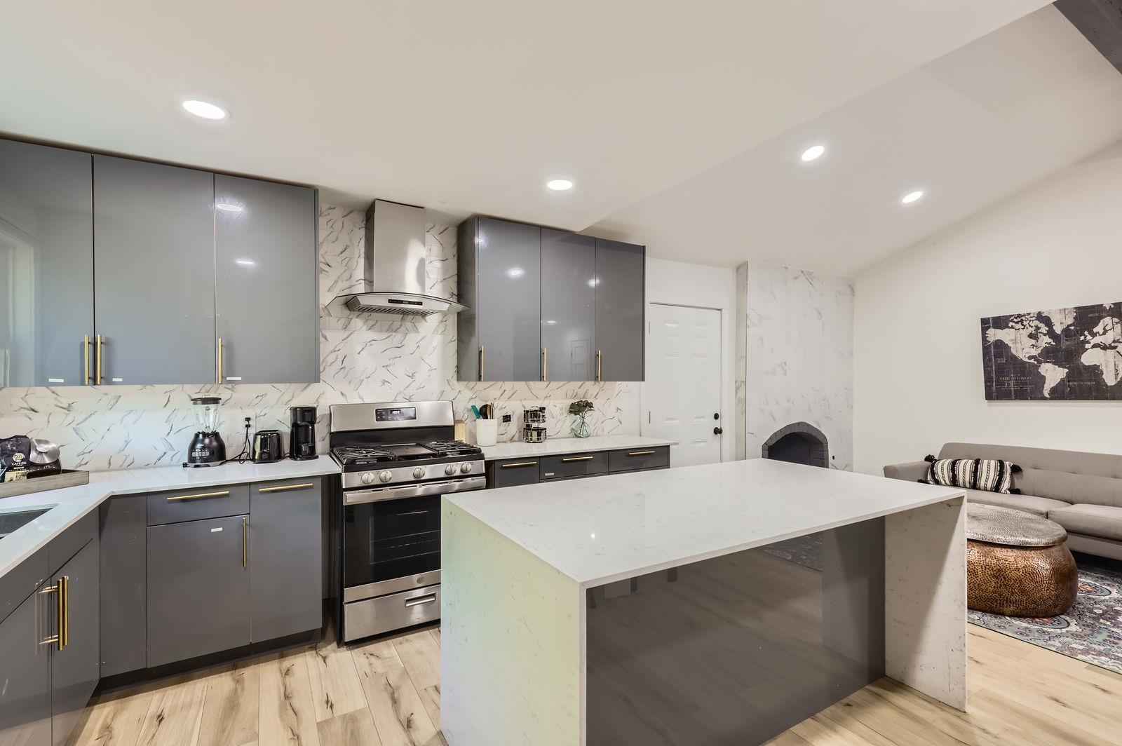 5236 Meadow Creek Drive Austin TX 78745