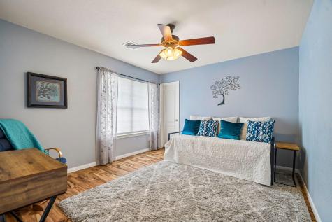 913 Hyde Park Drive Round Rock TX 78665