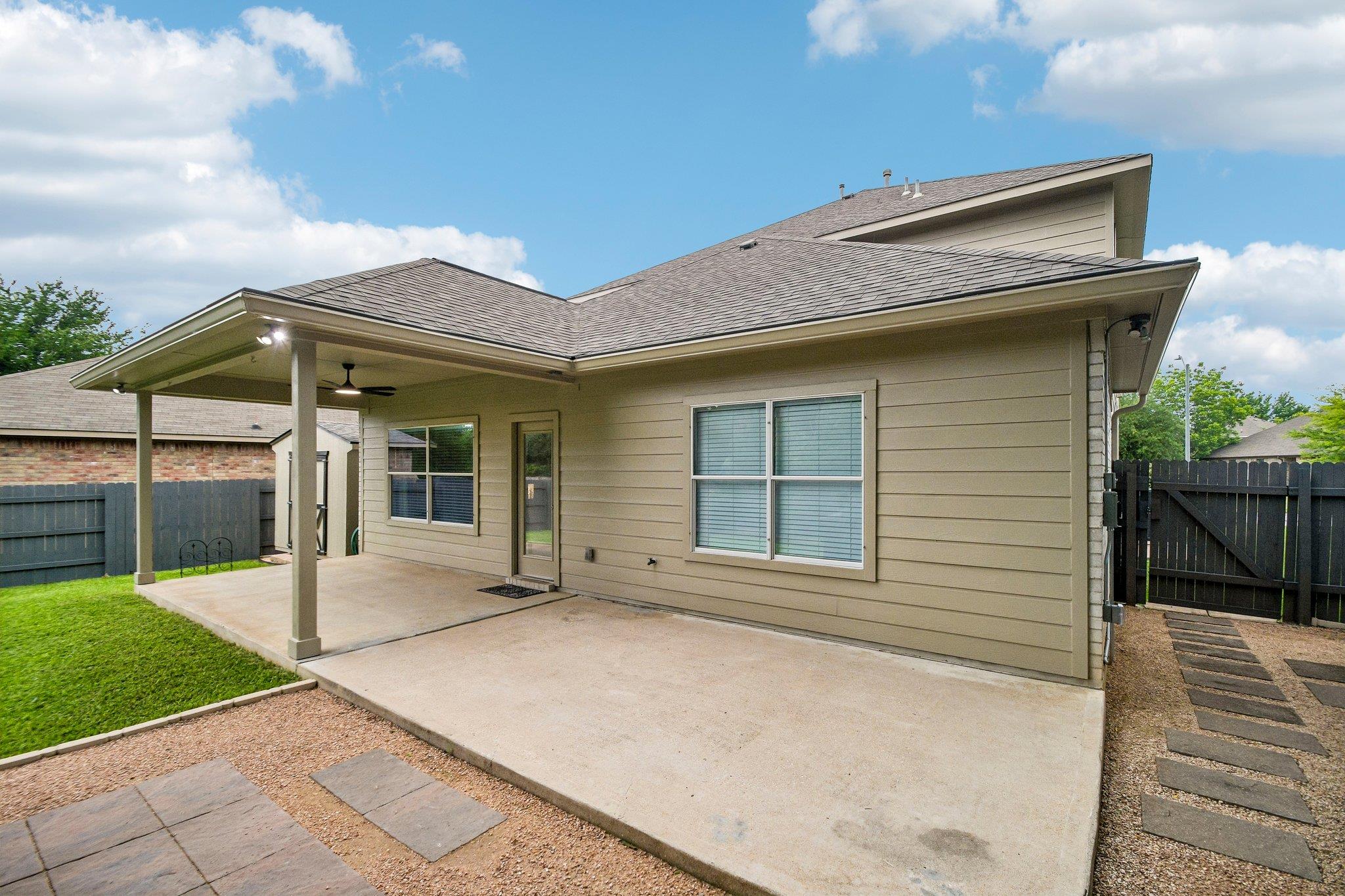 913 Hyde Park Drive Round Rock TX 78665