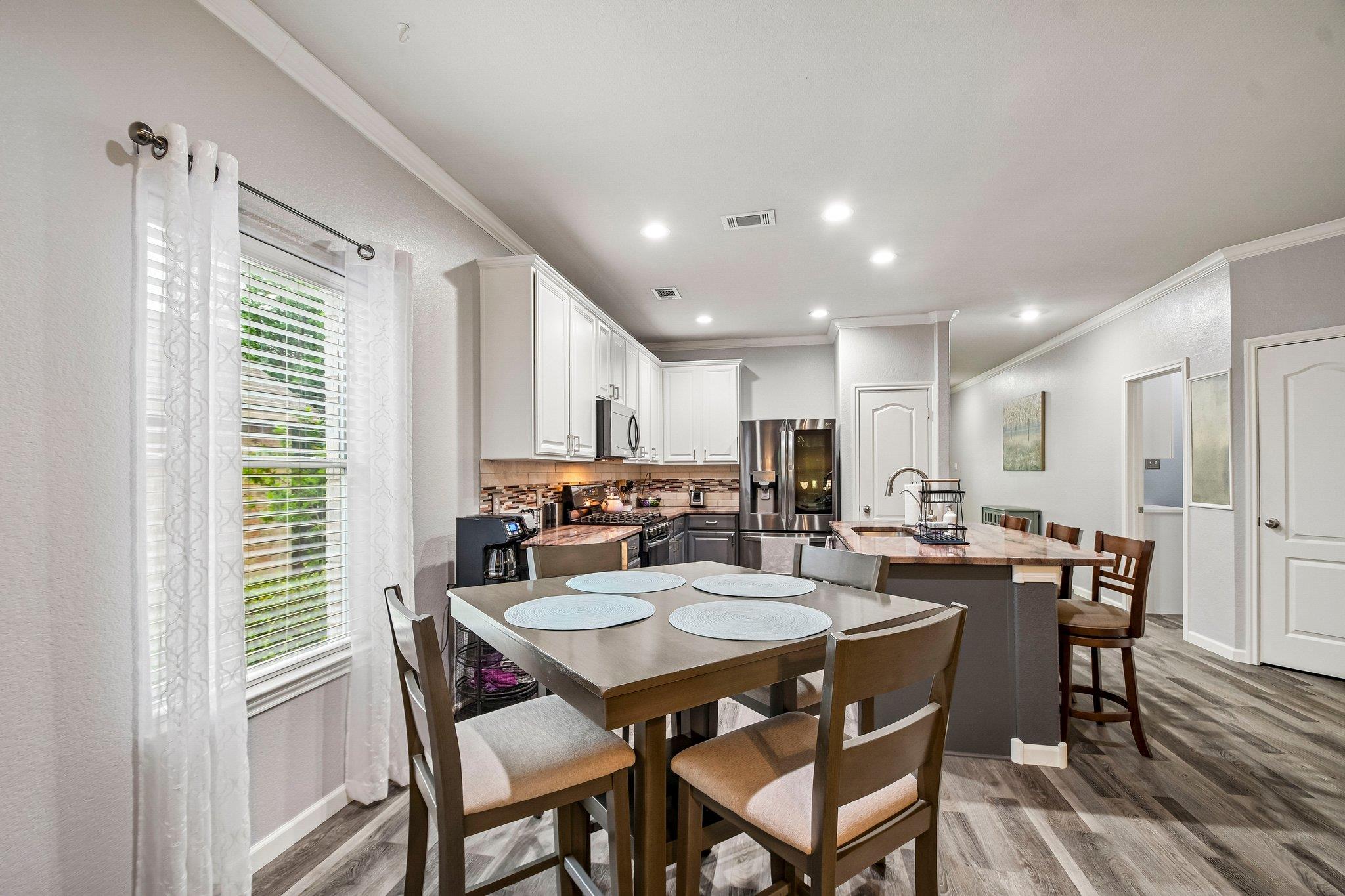 913 Hyde Park Drive Round Rock TX 78665