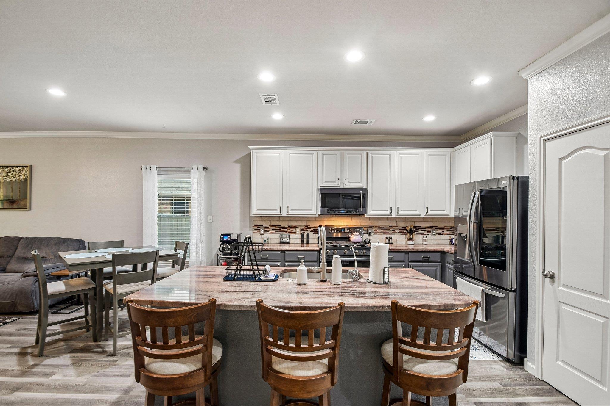 913 Hyde Park Drive Round Rock TX 78665