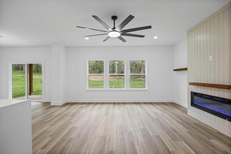 191 Heleakala Drive Bastrop TX 78602