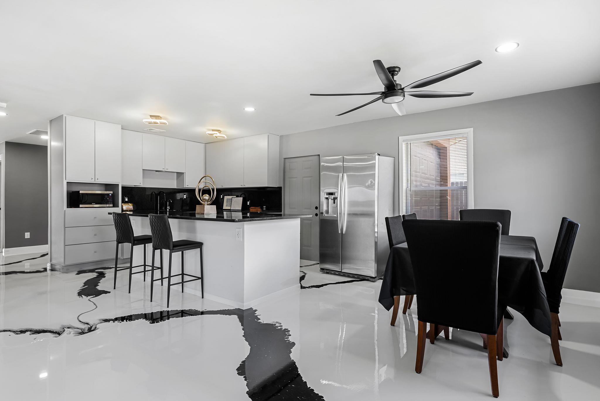 2201 Teri Road Austin TX 78744