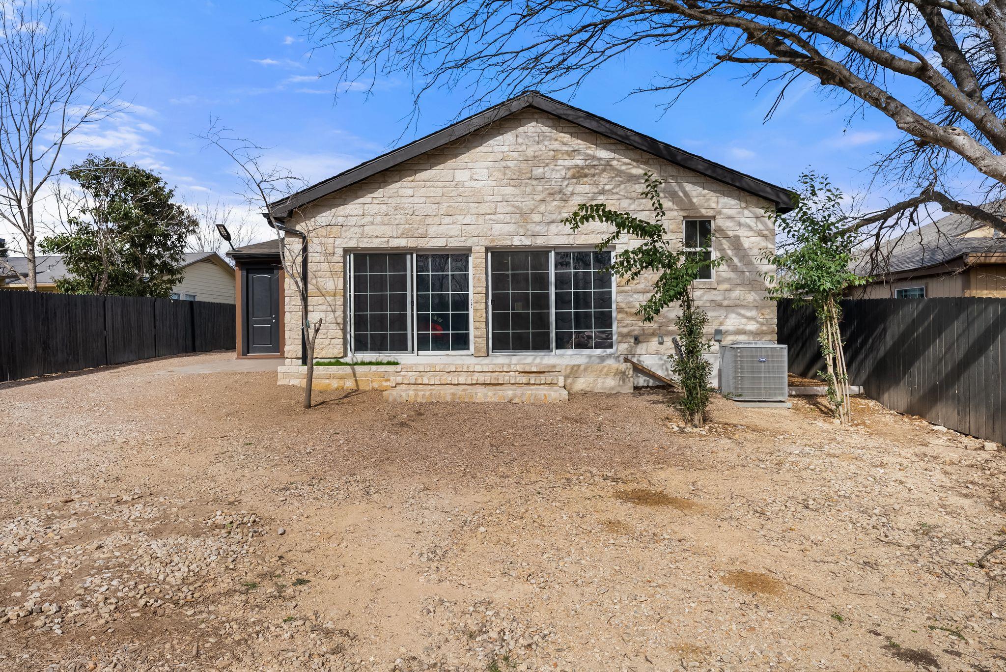 2201 Teri Road Austin TX 78744