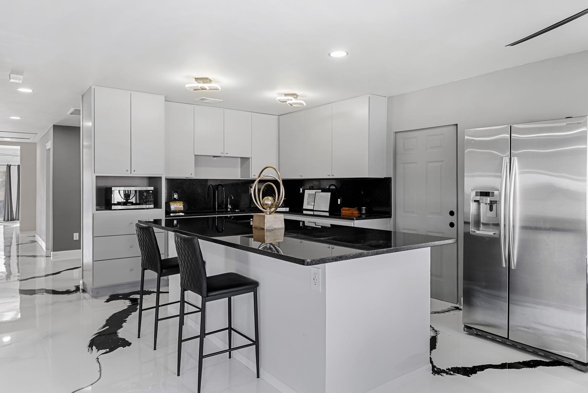 2201 Teri Road Austin TX 78744