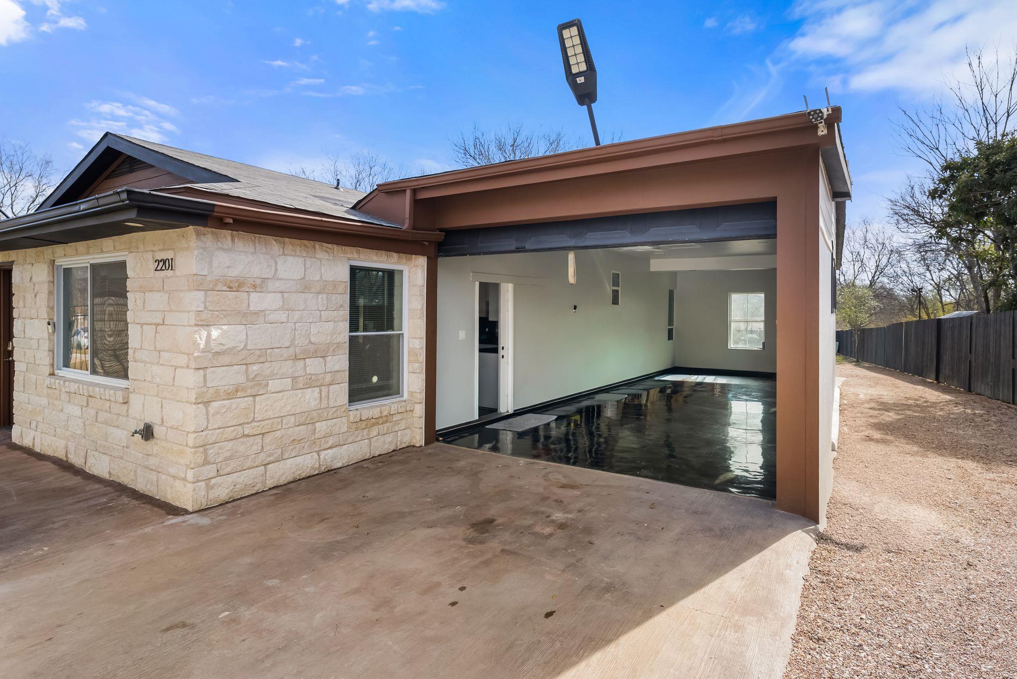 2201 Teri Road Austin TX 78744