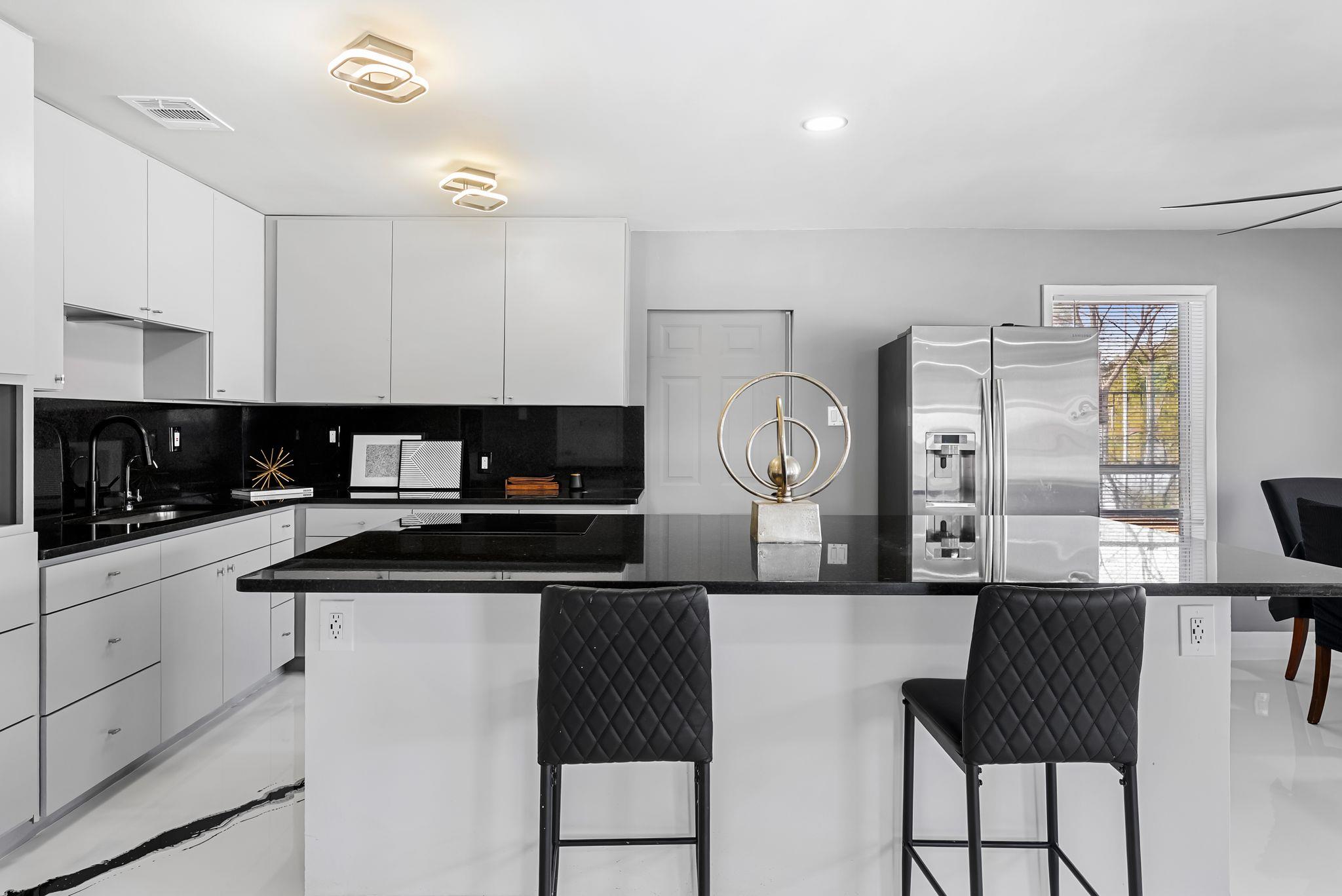 2201 Teri Road Austin TX 78744