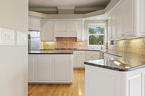 4921 Creek Meadow Cove Spicewood TX 78669