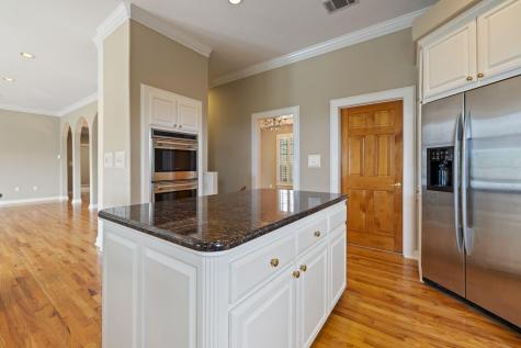 4921 Creek Meadow Cove Spicewood TX 78669