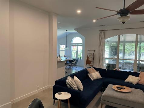 613 Carismatic Lane Austin TX 78748