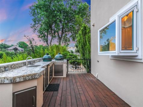 3300 San Benito Court Austin TX 78738