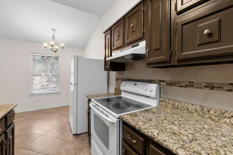 2016 Nevada Street San Marcos TX 78666