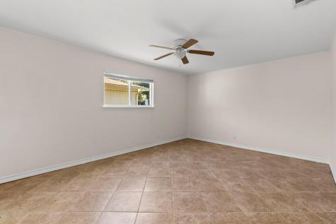 2016 Nevada Street San Marcos TX 78666