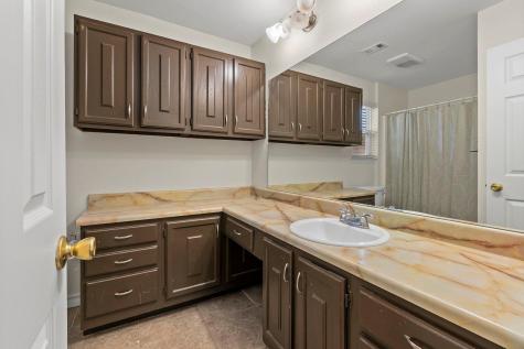 2016 Nevada Street San Marcos TX 78666