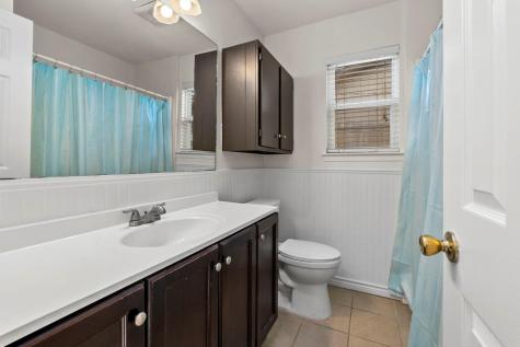 2016 Nevada Street San Marcos TX 78666