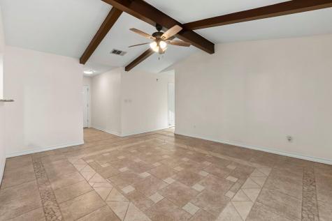 2016 Nevada Street San Marcos TX 78666
