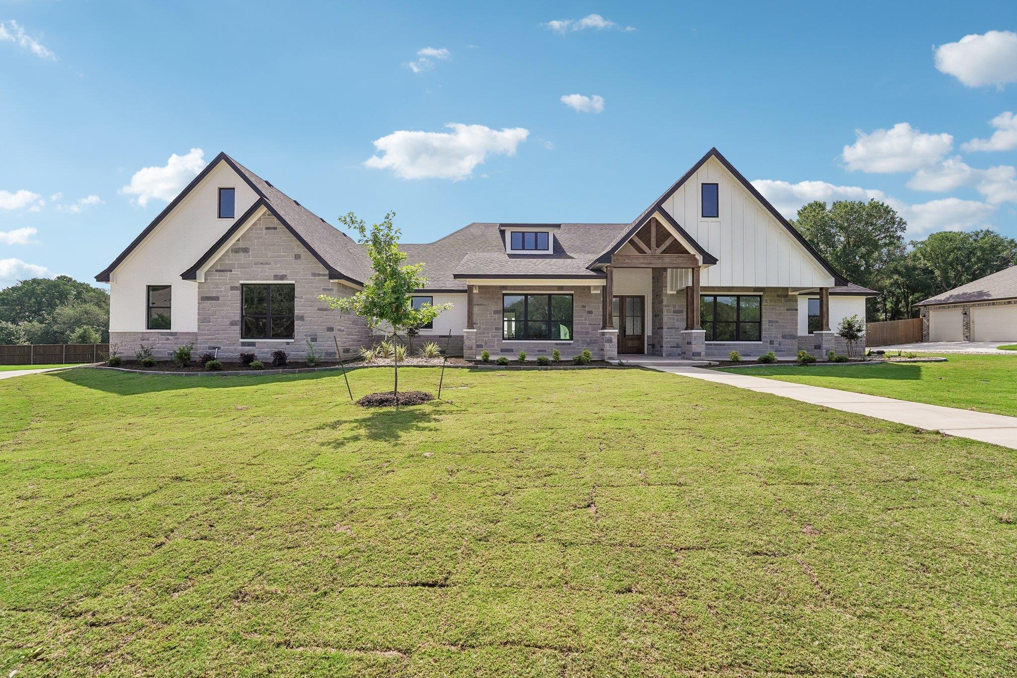 1284 Ambrose Drive Salado TX 76571
