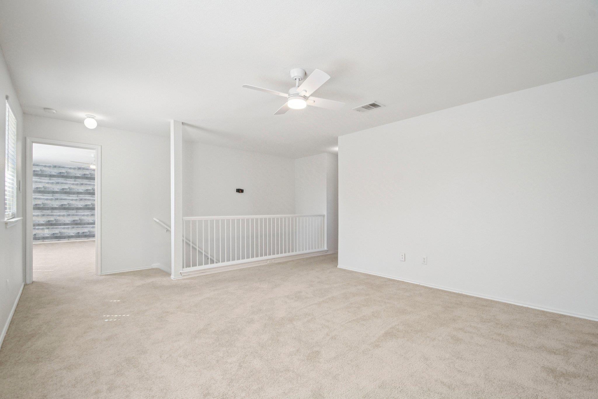 217 Killian Loop Hutto TX 78634