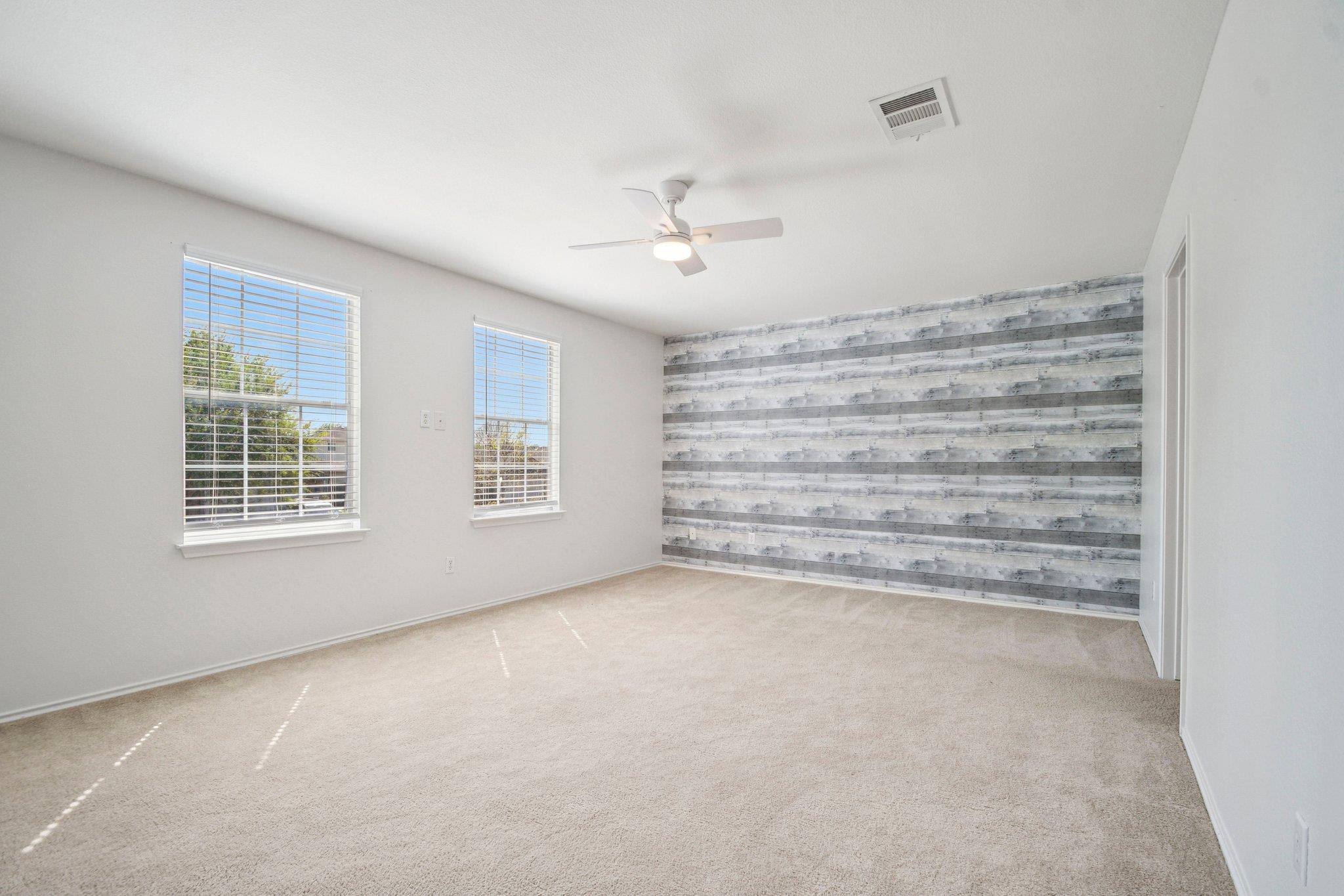 217 Killian Loop Hutto TX 78634