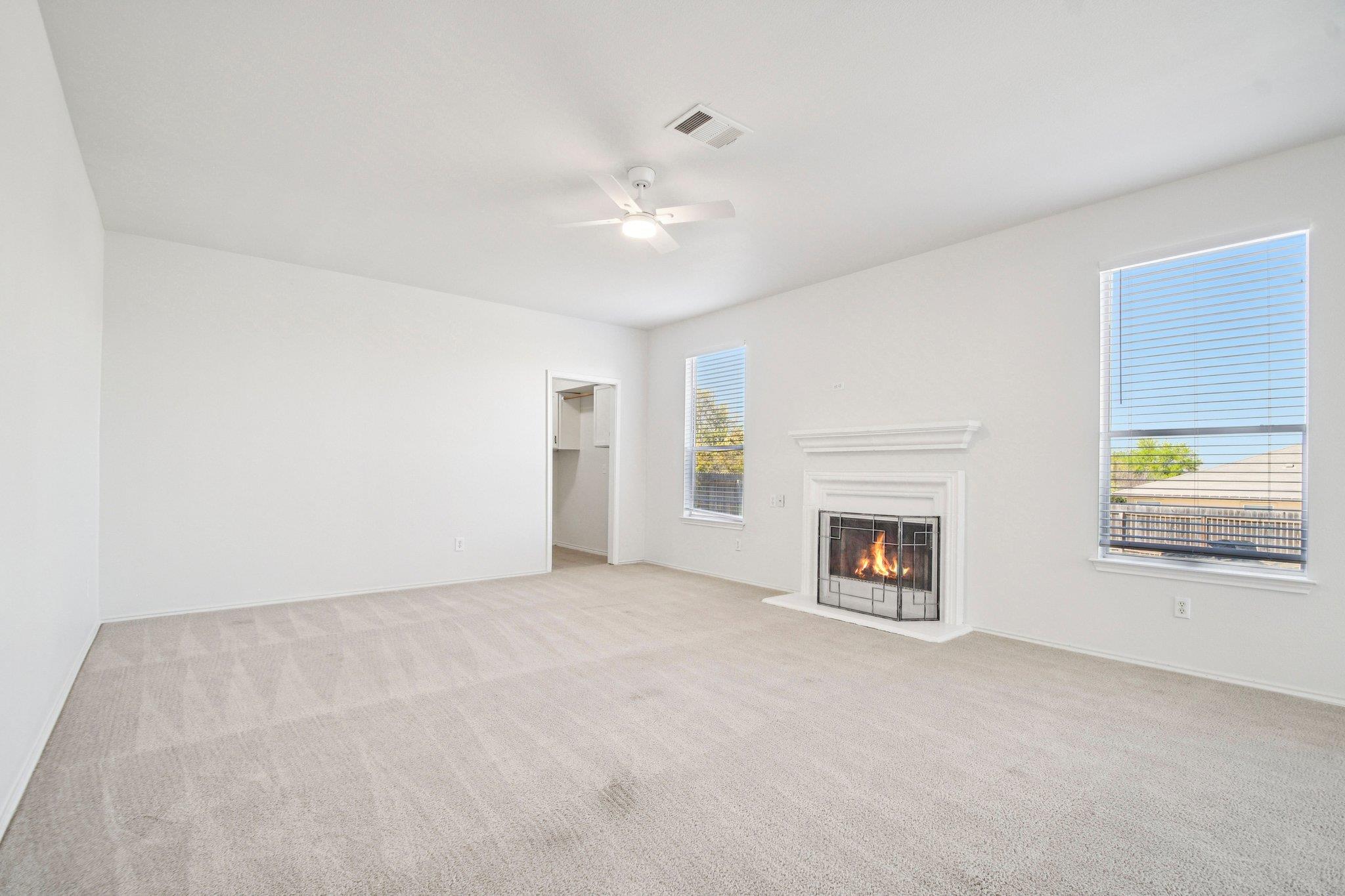 217 Killian Loop Hutto TX 78634