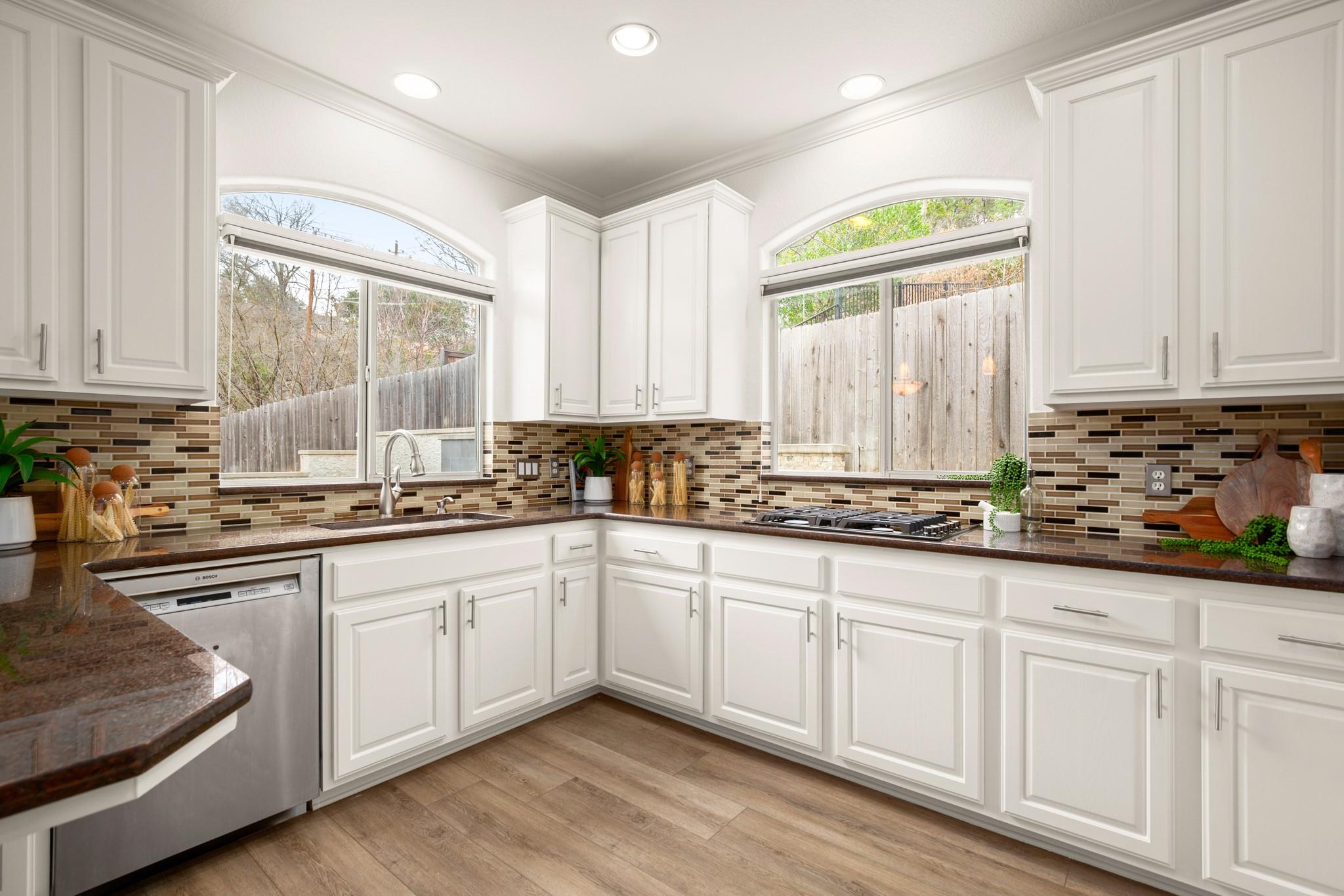 6702 Winnipeg Cove Austin TX 78759