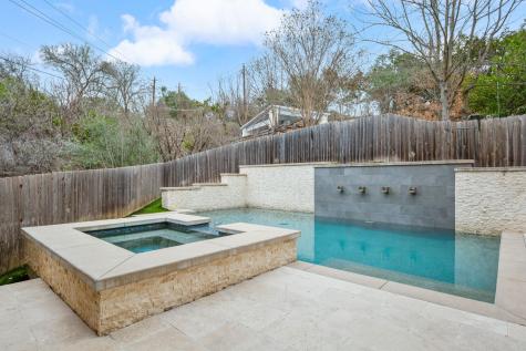 6702 Winnipeg Cove Austin TX 78759